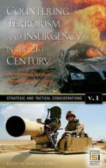 36609 - Forest, J.J.F. cur - Countering Terrorism and Insurgency in the 21st Century 3 Voll