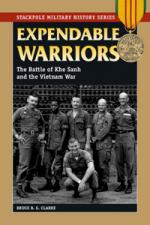 43603 - Clarke, B.B.G. - Expendable Warriors. The Battle of Khe Sanh and the Vietnam War